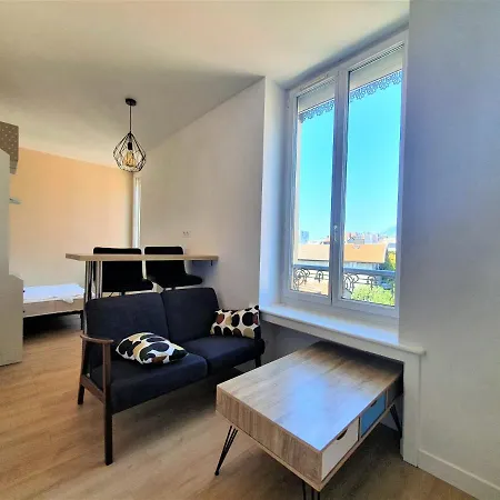 Apartment Le Drac / Belle Electrique